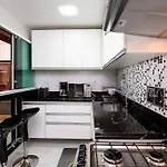3 Quartos A 200M Da Praia De Ipanema | Vp 220/801